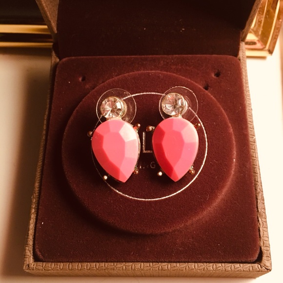 Holt Renfrew Teardrop Earrings. Hot Pink. Pierced - Picture 8 of 9